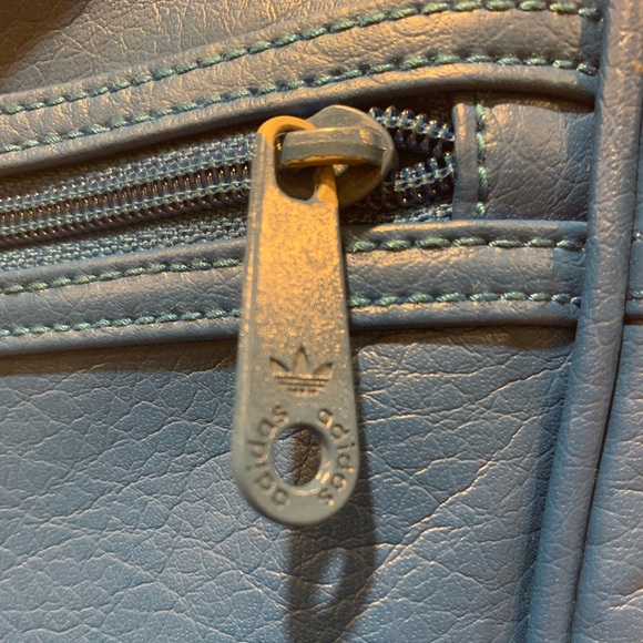 ADIDAS gym bag - Picture 3 of 5